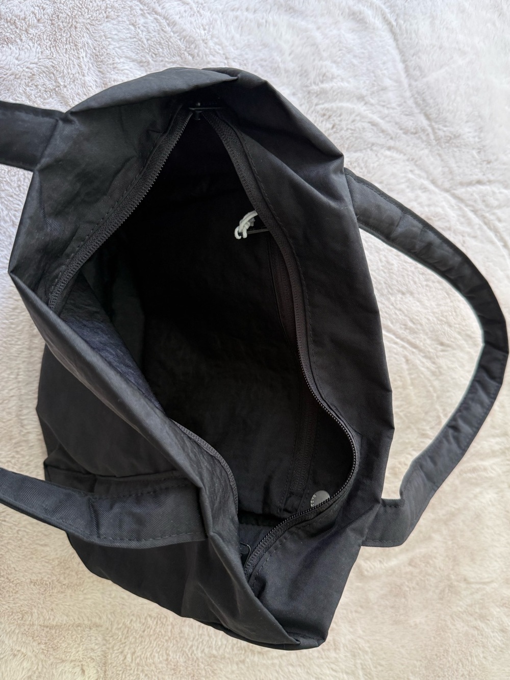 NWT BAGGU Mini Cloud Bag Tote Black - Picture 12 of 12